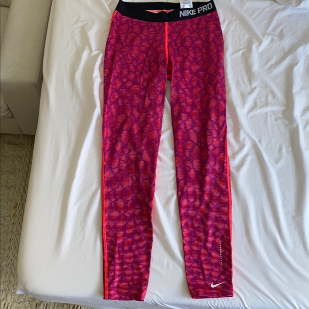 Nike Dri-fit workout running leggings